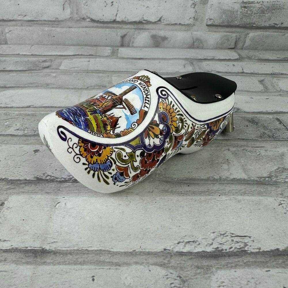 Holland Windmill Wooden Shoe Clog Piggy Bank W/Lock & Key White